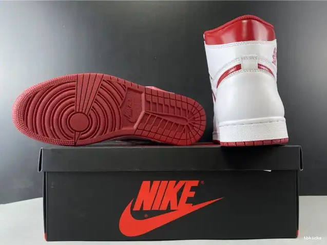 Cheap TB Jordan 1 Metallic Air (2017) 555088-103 Red Retro 0603